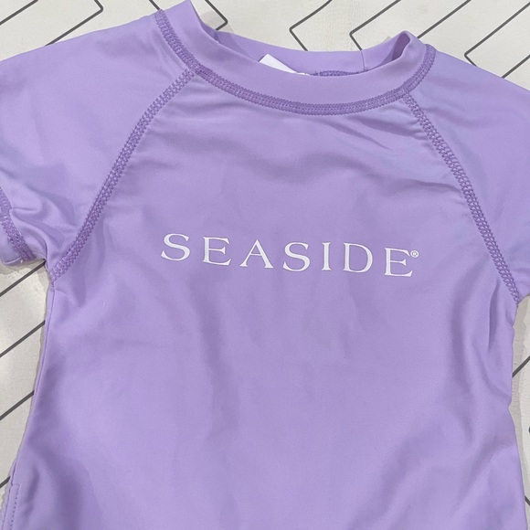 Seaside Purple Rashguard - Picture 2 of 6